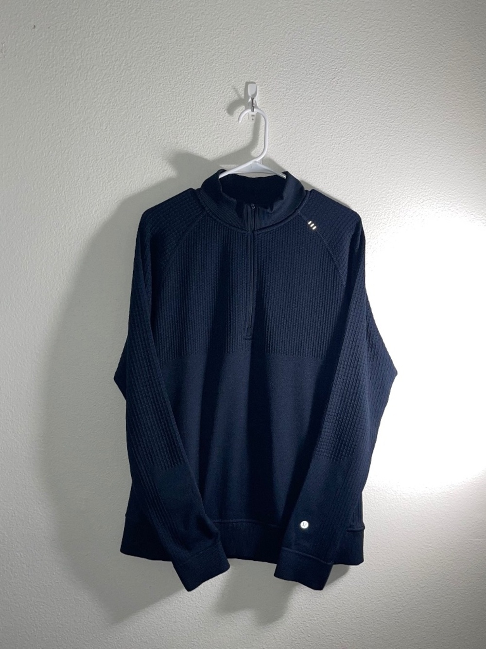 Lululemon Engineered Warm 1/4 Zip – True Navy, M | EUC
